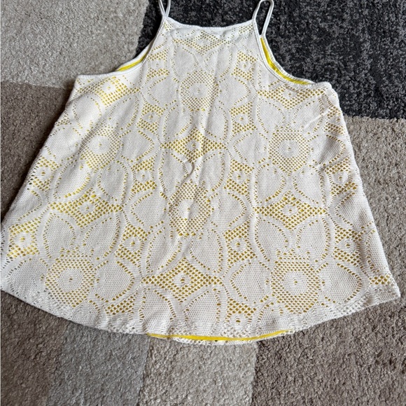 Anthropologie Cream Lace Tank Top with Yellow Lining - Picture 2 of 3